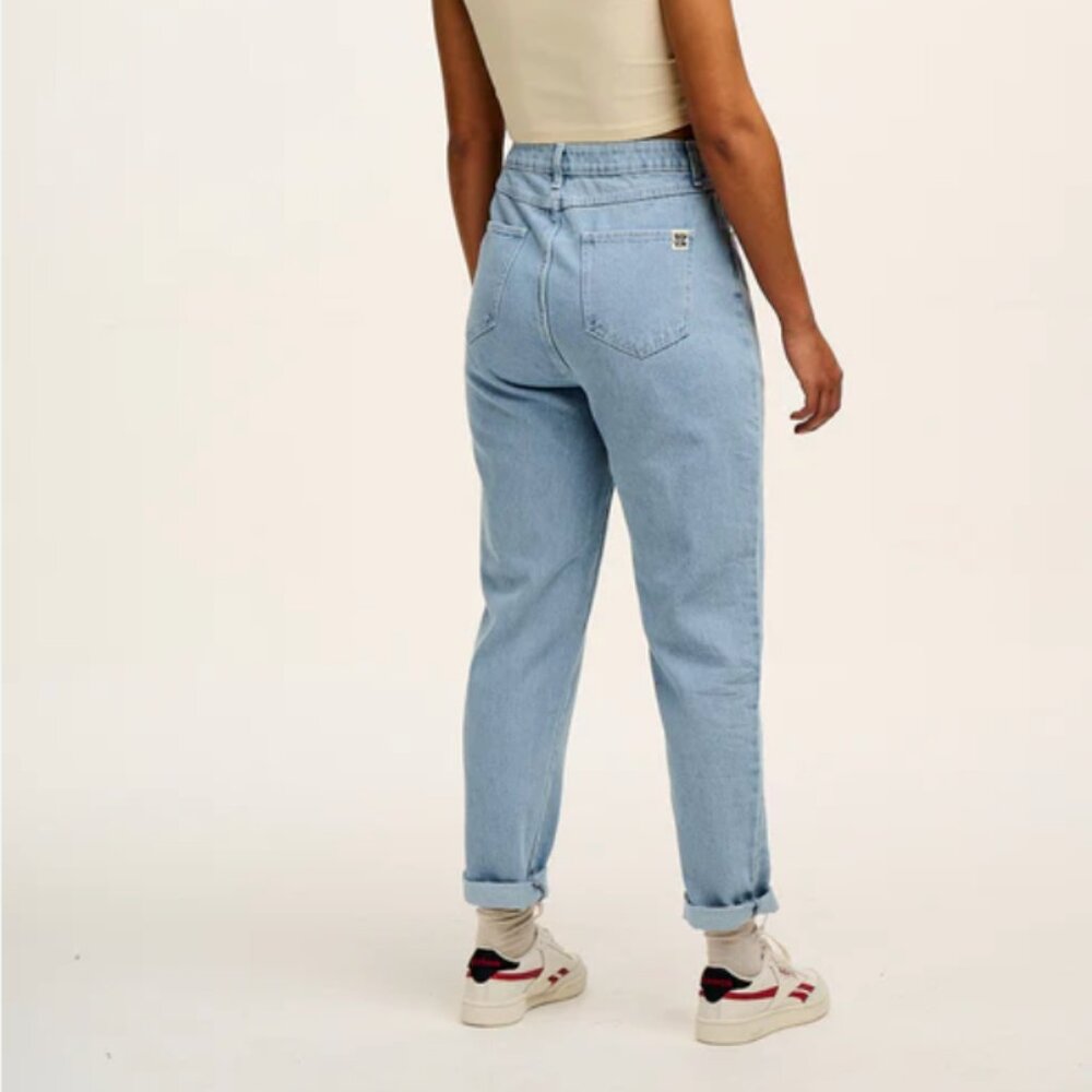Lucy & Yak Light Wash Blue Mom Jeans - Picture 1 of 5